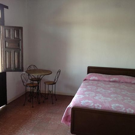 Uruapan  Posada Morelos מראה חיצוני תמונה