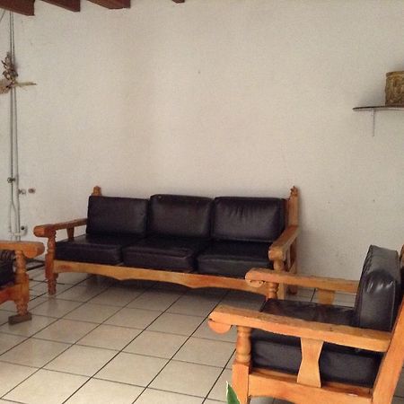 Uruapan  Posada Morelos מראה חיצוני תמונה