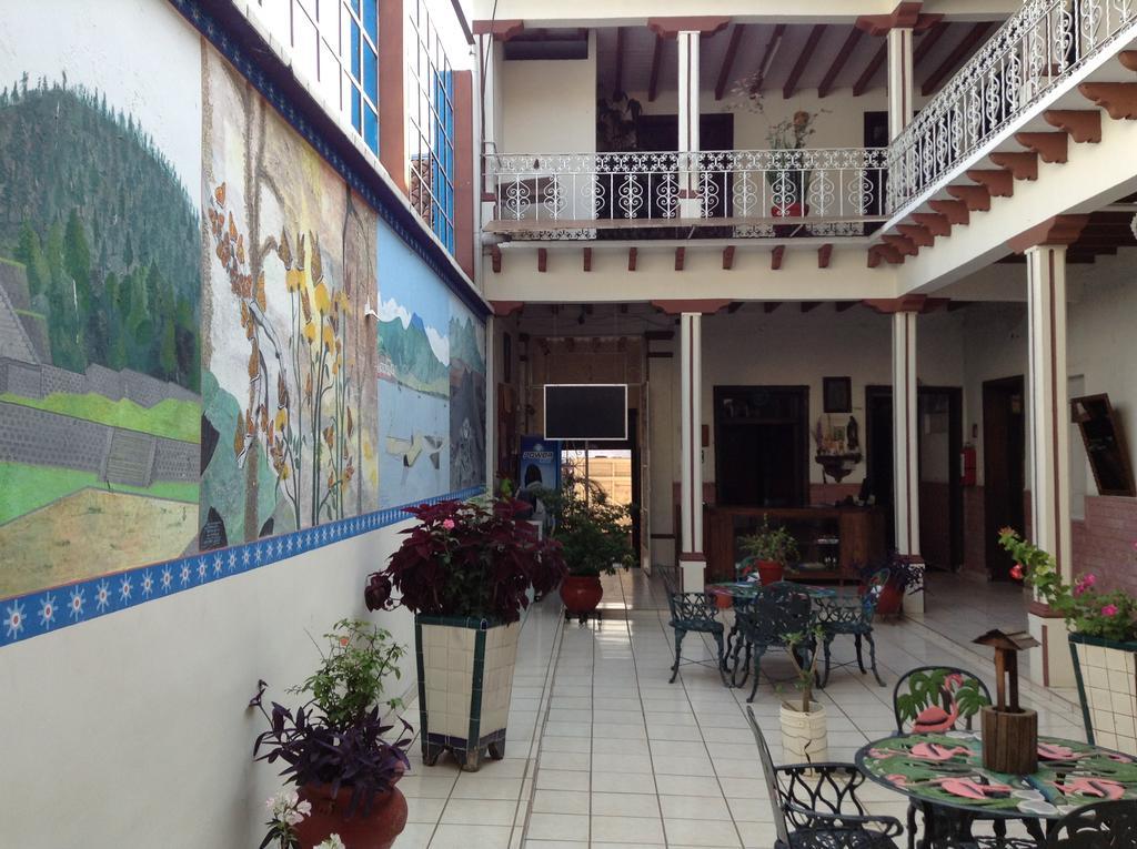 Uruapan  Posada Morelos מראה חיצוני תמונה
